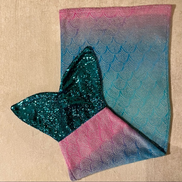 Mermaid🧜♀️Cozy Swim BUNDLE Fleece/Sequence Tail Blanket w/2 piece suit Sz 14 - Picture 4 of 15